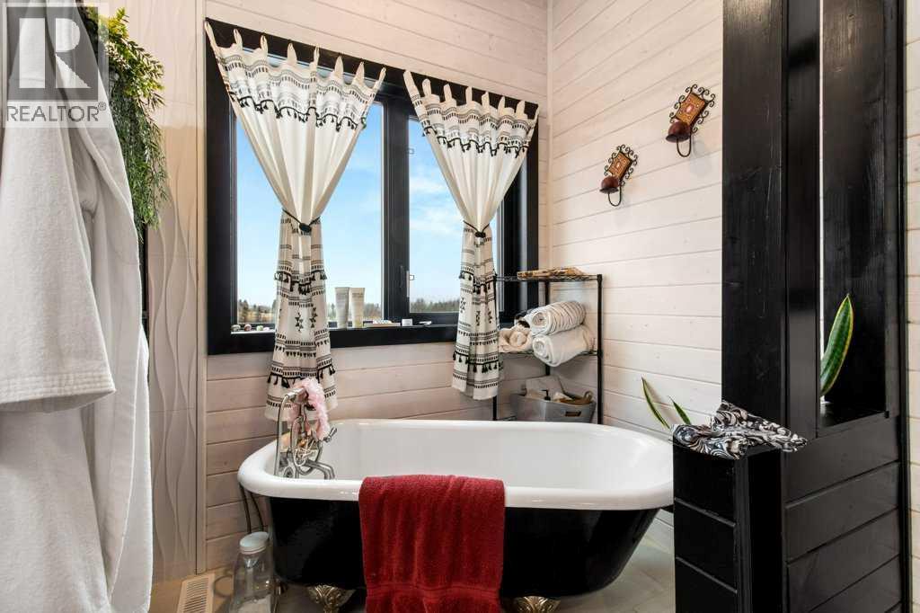 425021 Range Road 10, Rural Ponoka County, Alberta  T0C 2J0 - Photo 17 - A2301378