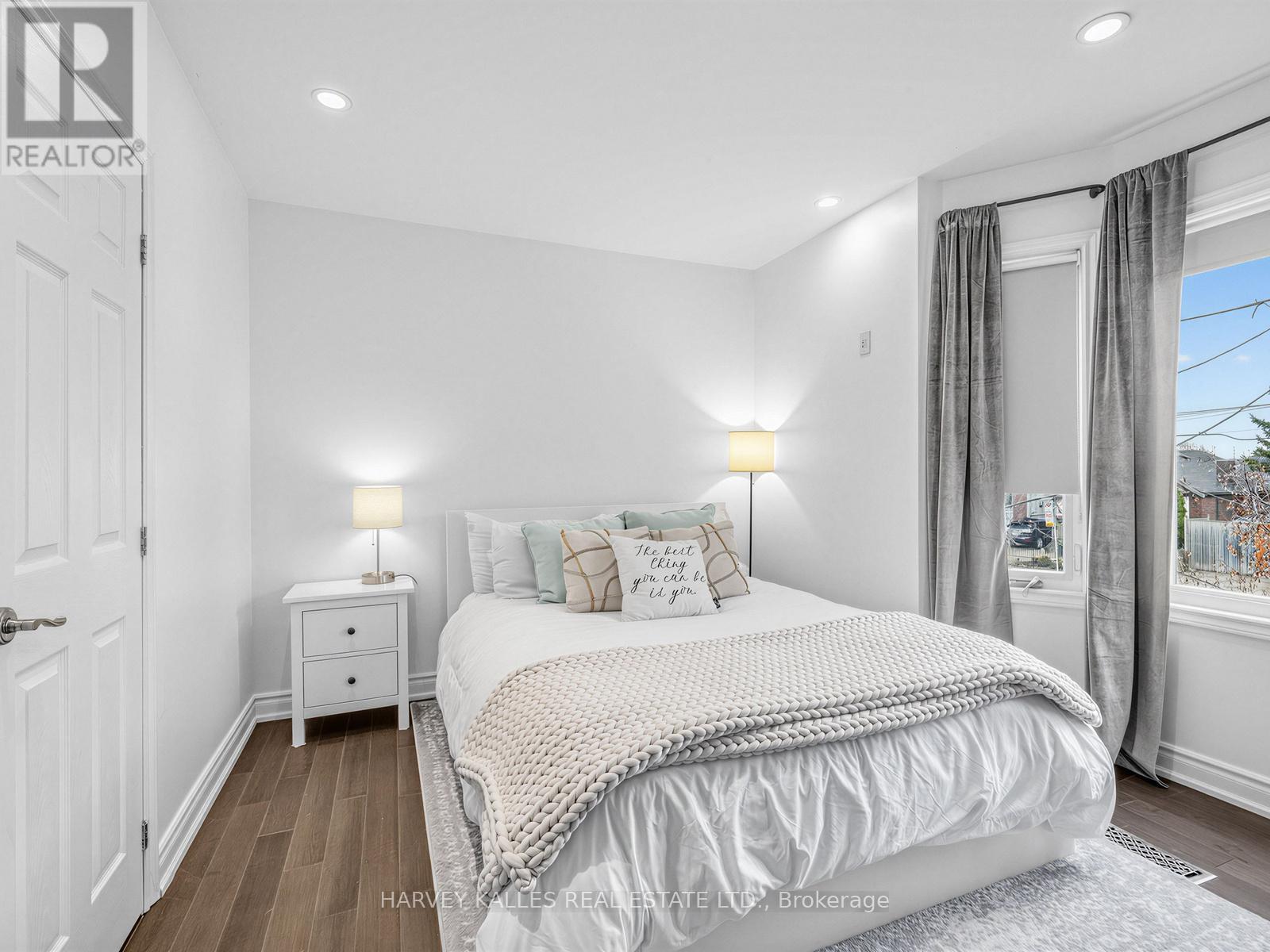 358 Mortimer Avenue, Toronto, Ontario  M4J 2E2 - Photo 22 - E13024200