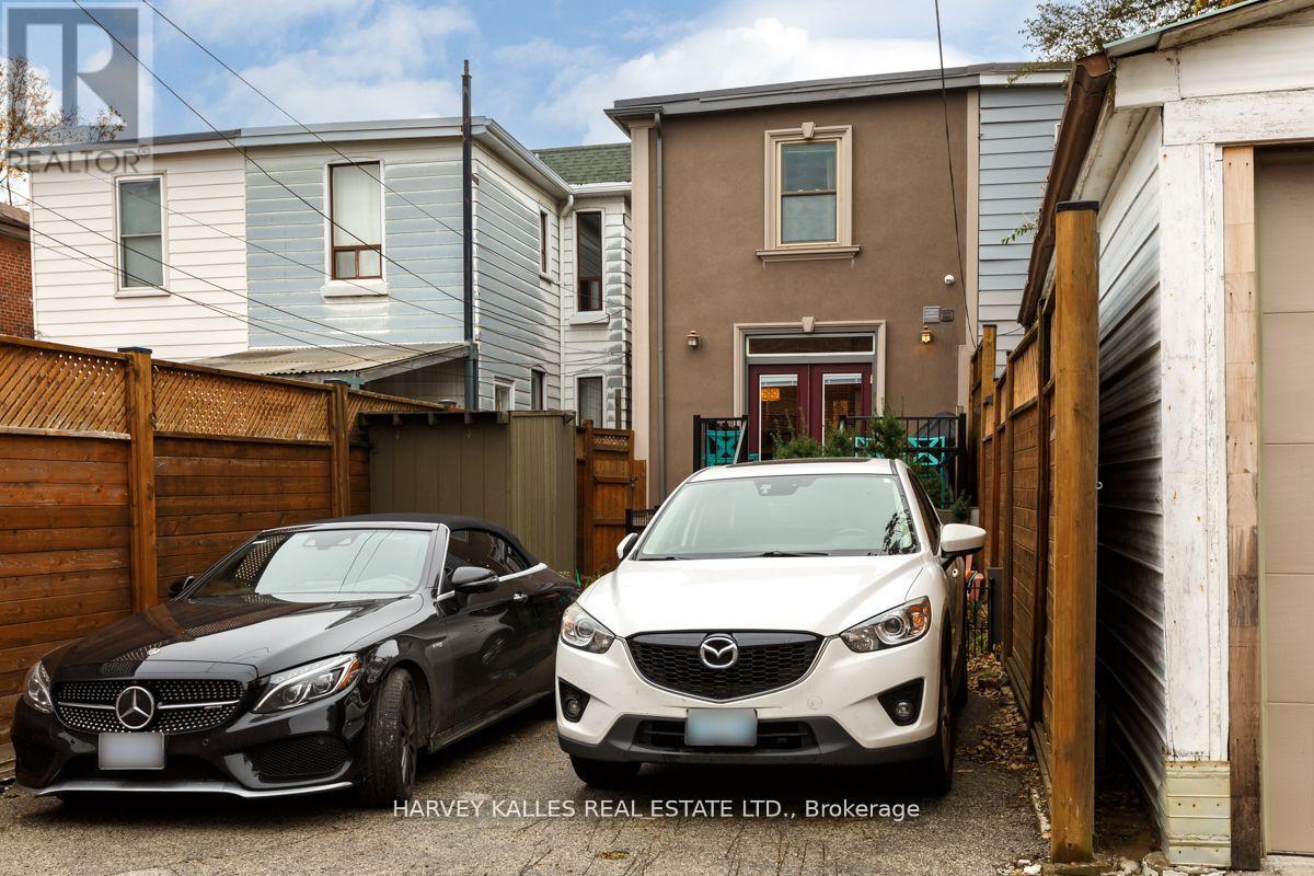 358 Mortimer Avenue, Toronto, Ontario  M4J 2E2 - Photo 39 - E13024200