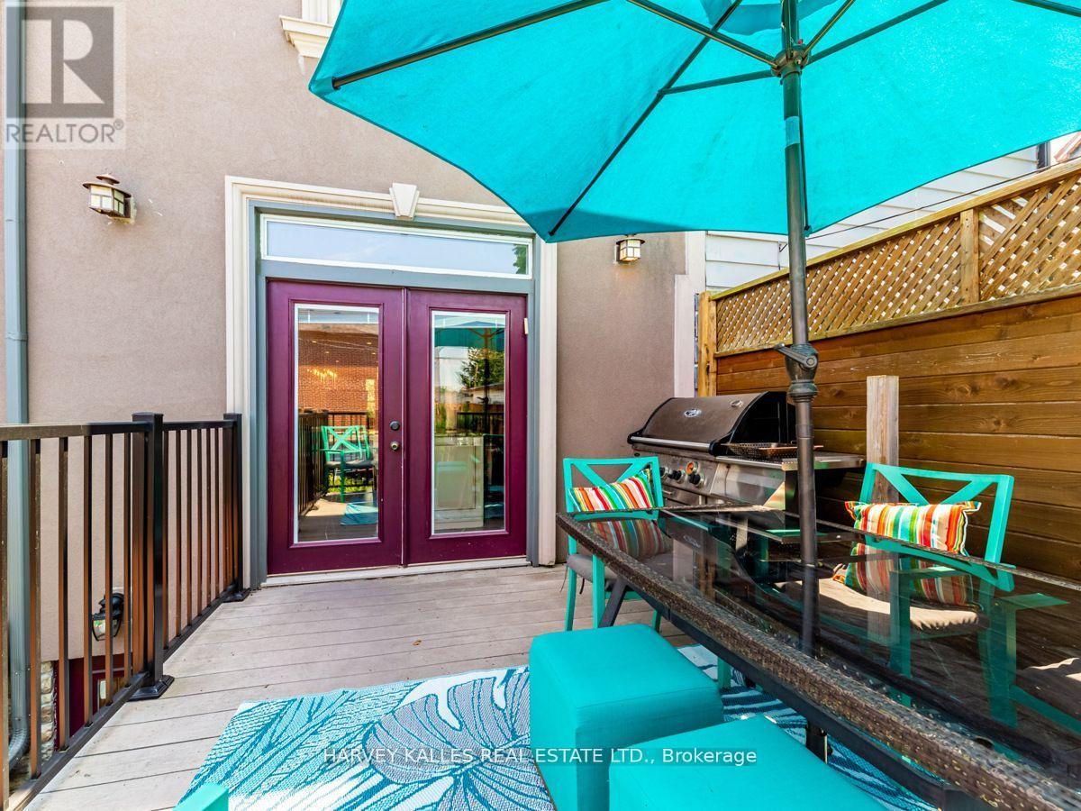 358 Mortimer Avenue, Toronto, Ontario  M4J 2E2 - Photo 41 - E13024200