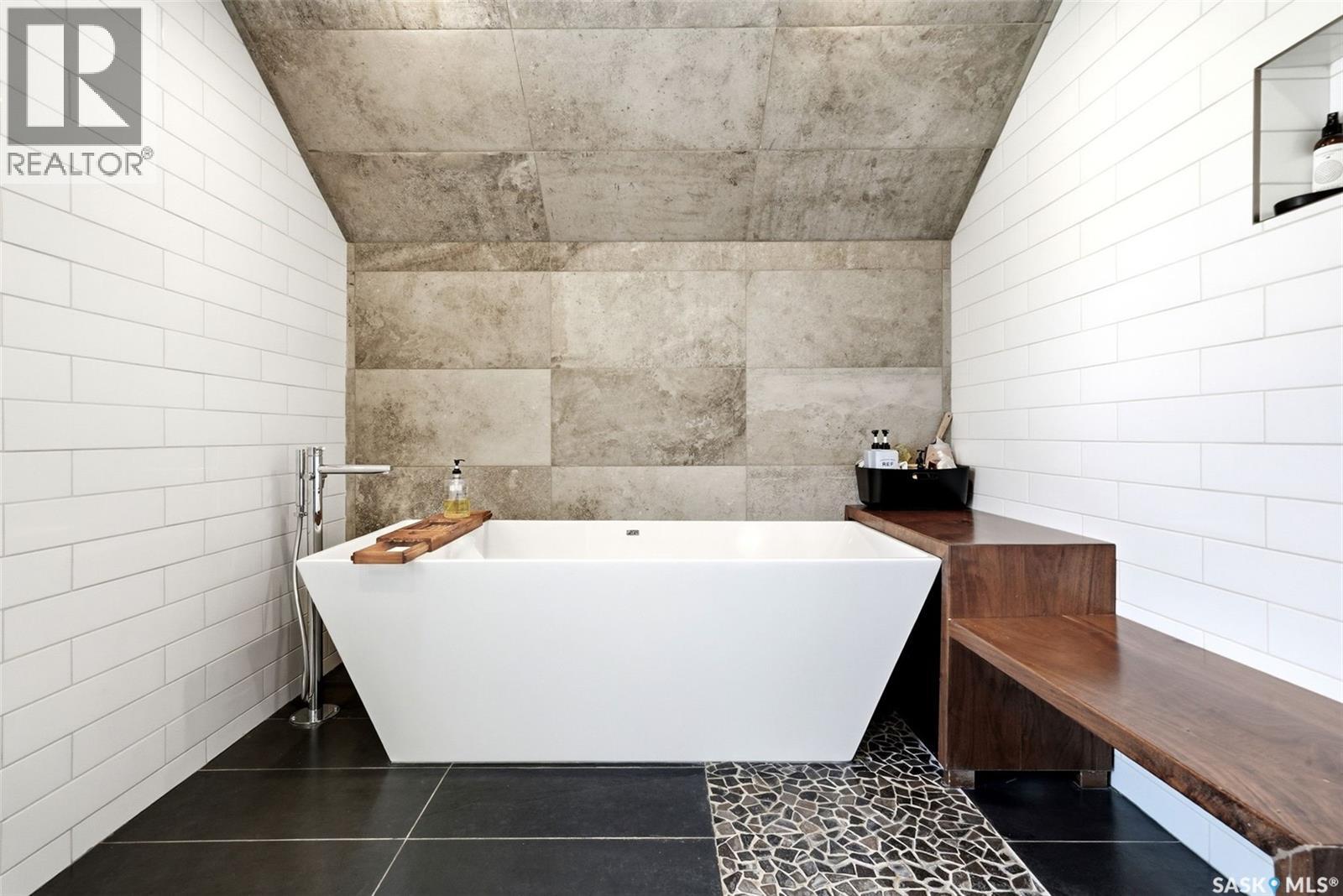 77 Deer Foot Trail, Lumsden Rm No. 189, Saskatchewan  S2V 1B8 - Photo 38 - SK033483