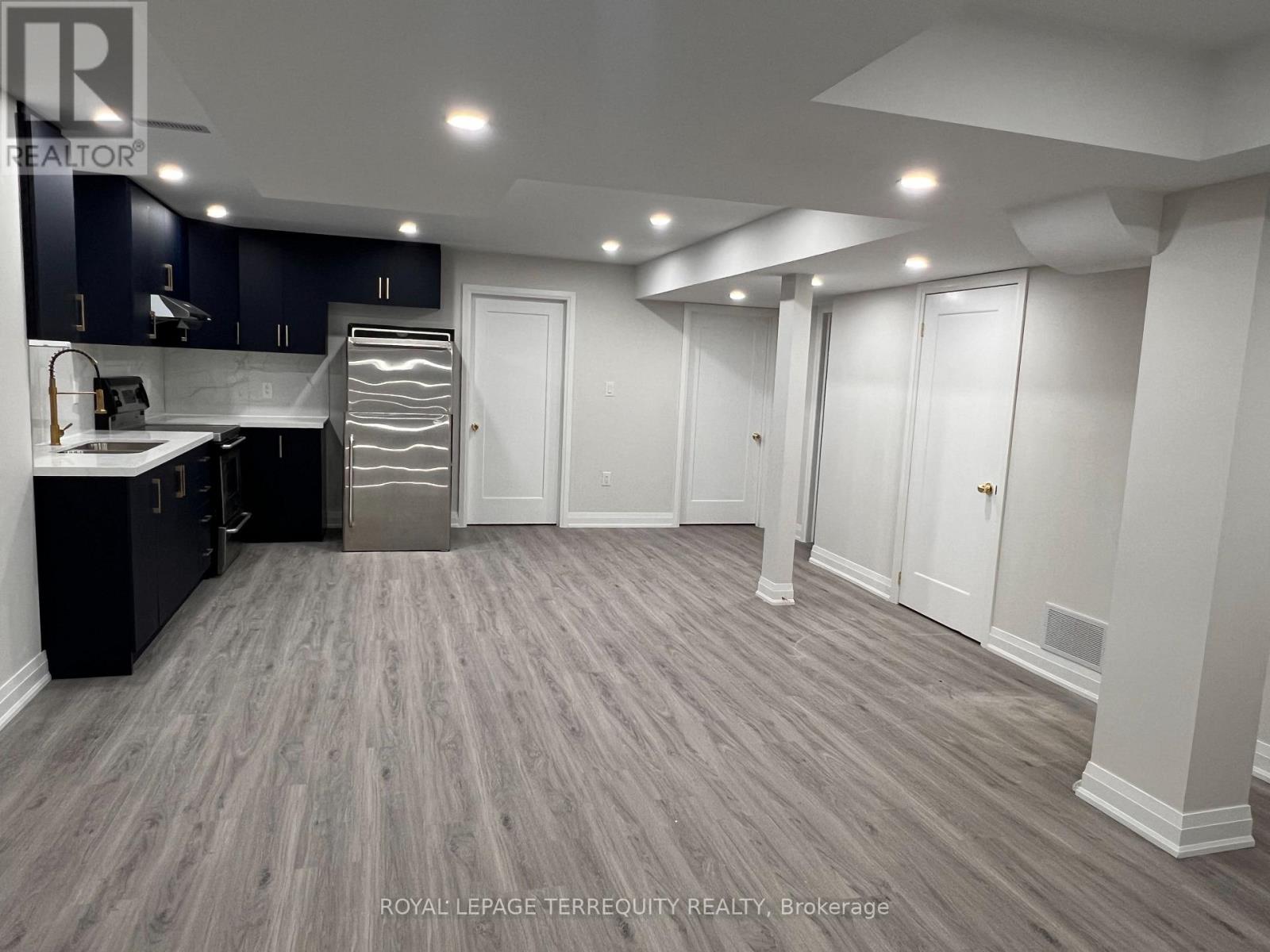 Bsmt - 12 Merrimac Drive, Brampton, Ontario  L6Y 6K3 - Photo 7 - W13011268