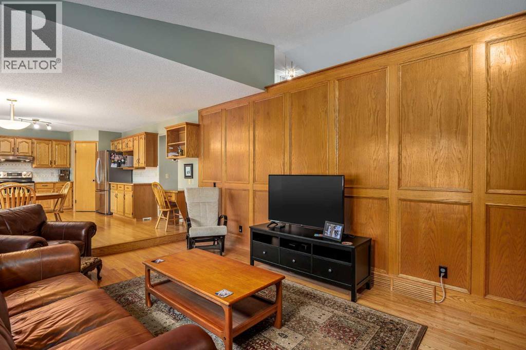 290 Edgepark Way Nw, Calgary, Alberta  T3A 4S7 - Photo 21 - A2302566