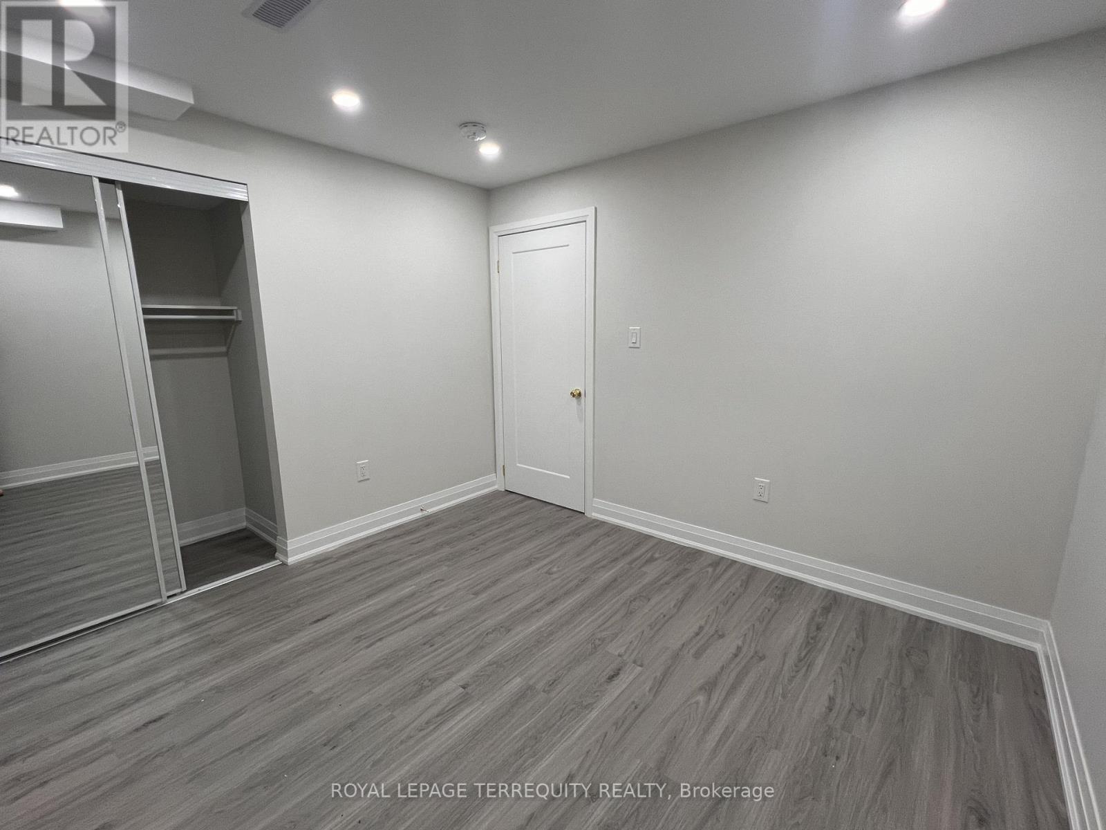 Bsmt - 12 Merrimac Drive, Brampton, Ontario  L6Y 6K3 - Photo 13 - W13011268