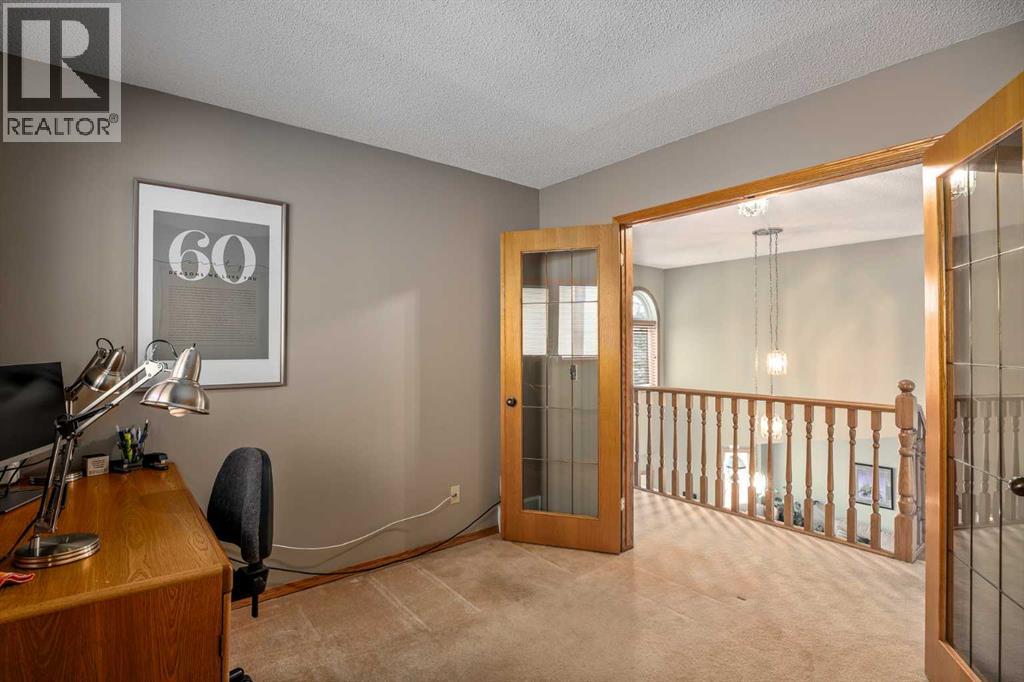 290 Edgepark Way Nw, Calgary, Alberta  T3A 4S7 - Photo 31 - A2302566