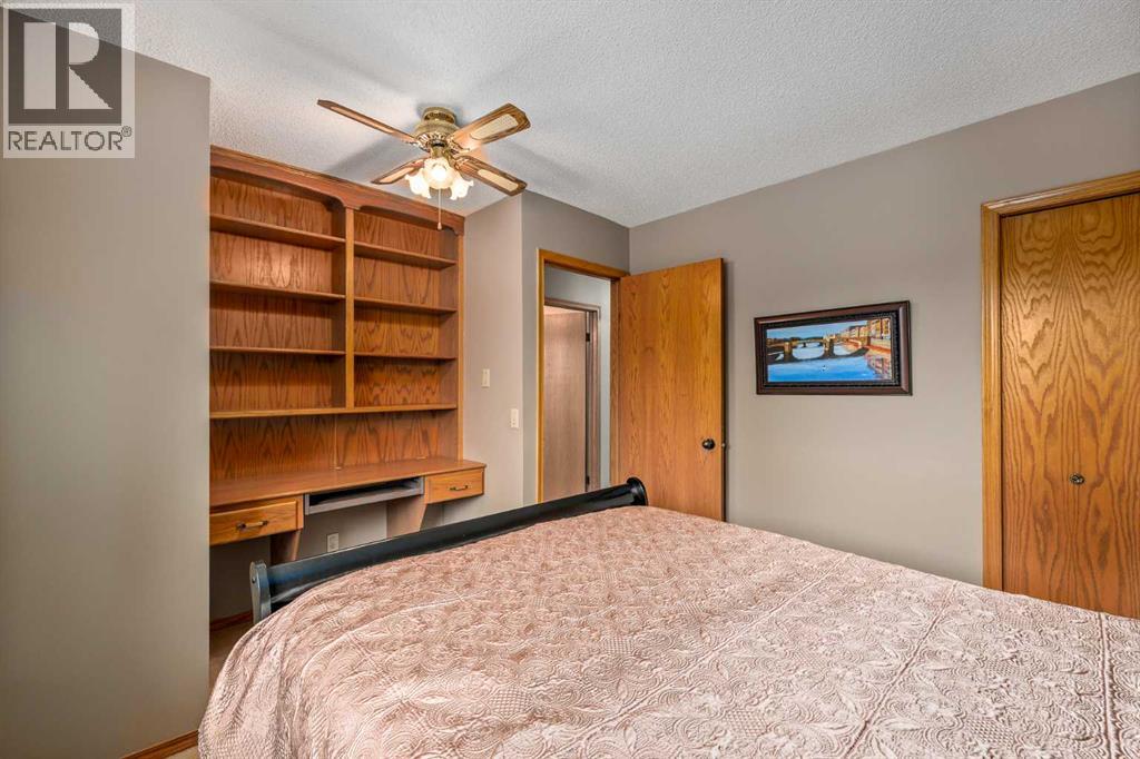 290 Edgepark Way Nw, Calgary, Alberta  T3A 4S7 - Photo 35 - A2302566