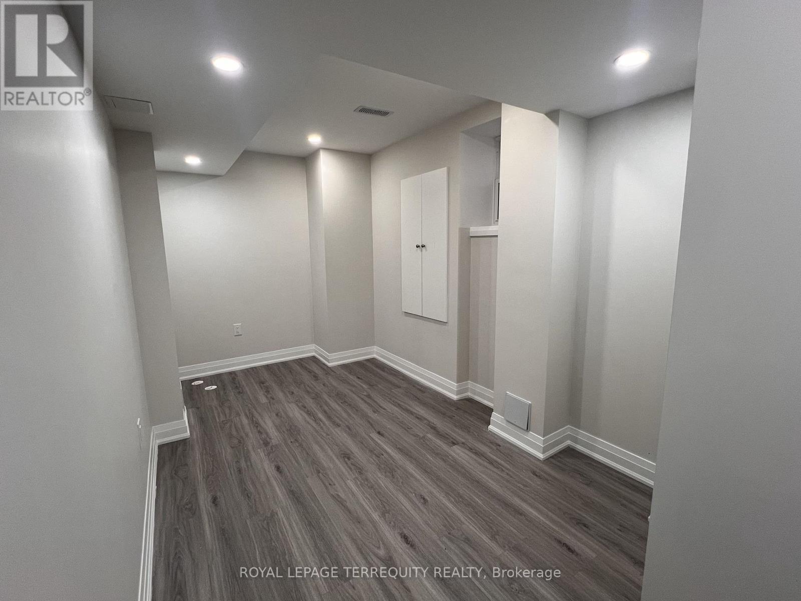 Bsmt - 12 Merrimac Drive, Brampton, Ontario  L6Y 6K3 - Photo 17 - W13011268