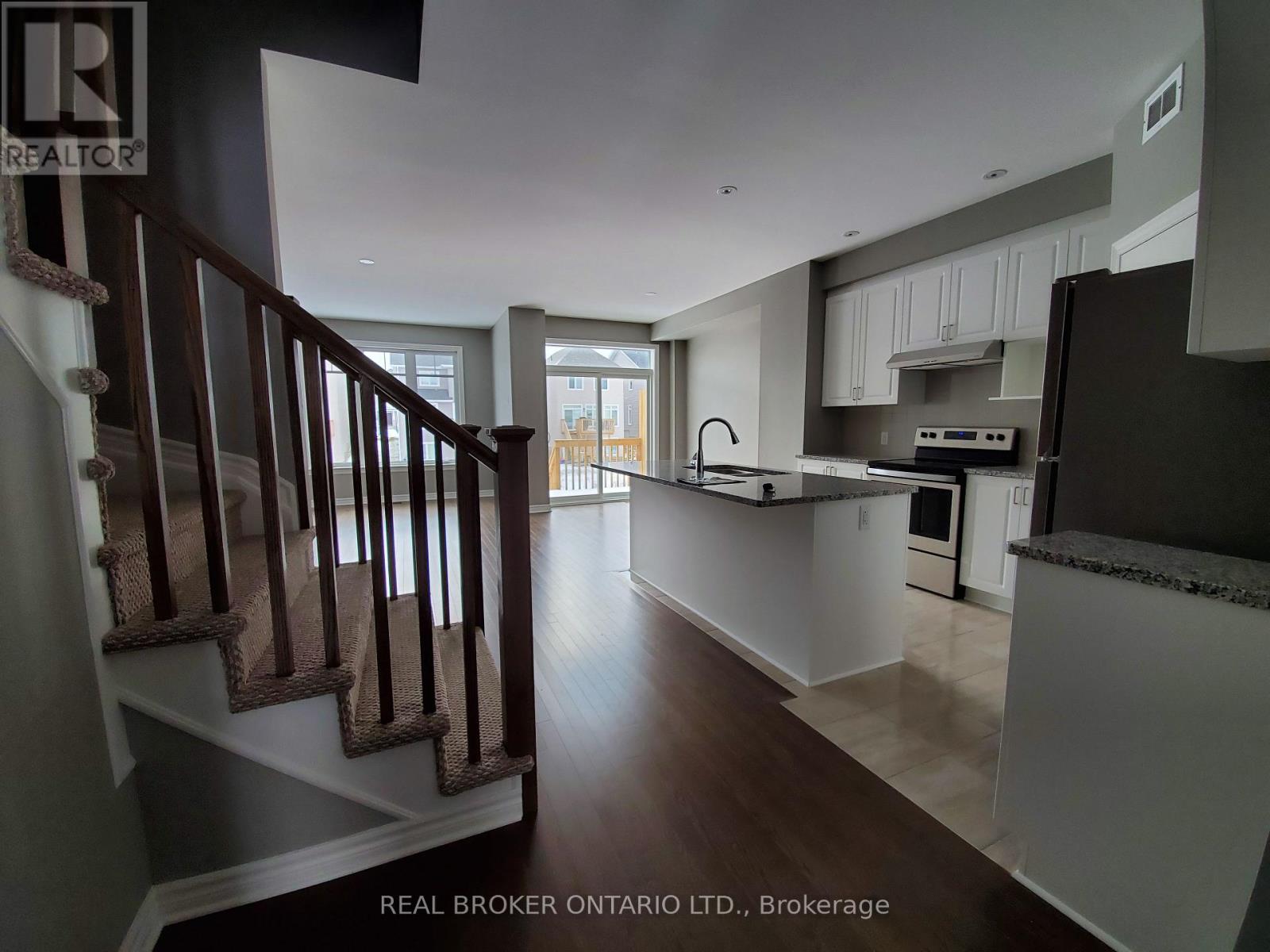 1101 Horizon Drive, Kingston, Ontario  K7P 0M4 - Photo 4 - X12840820