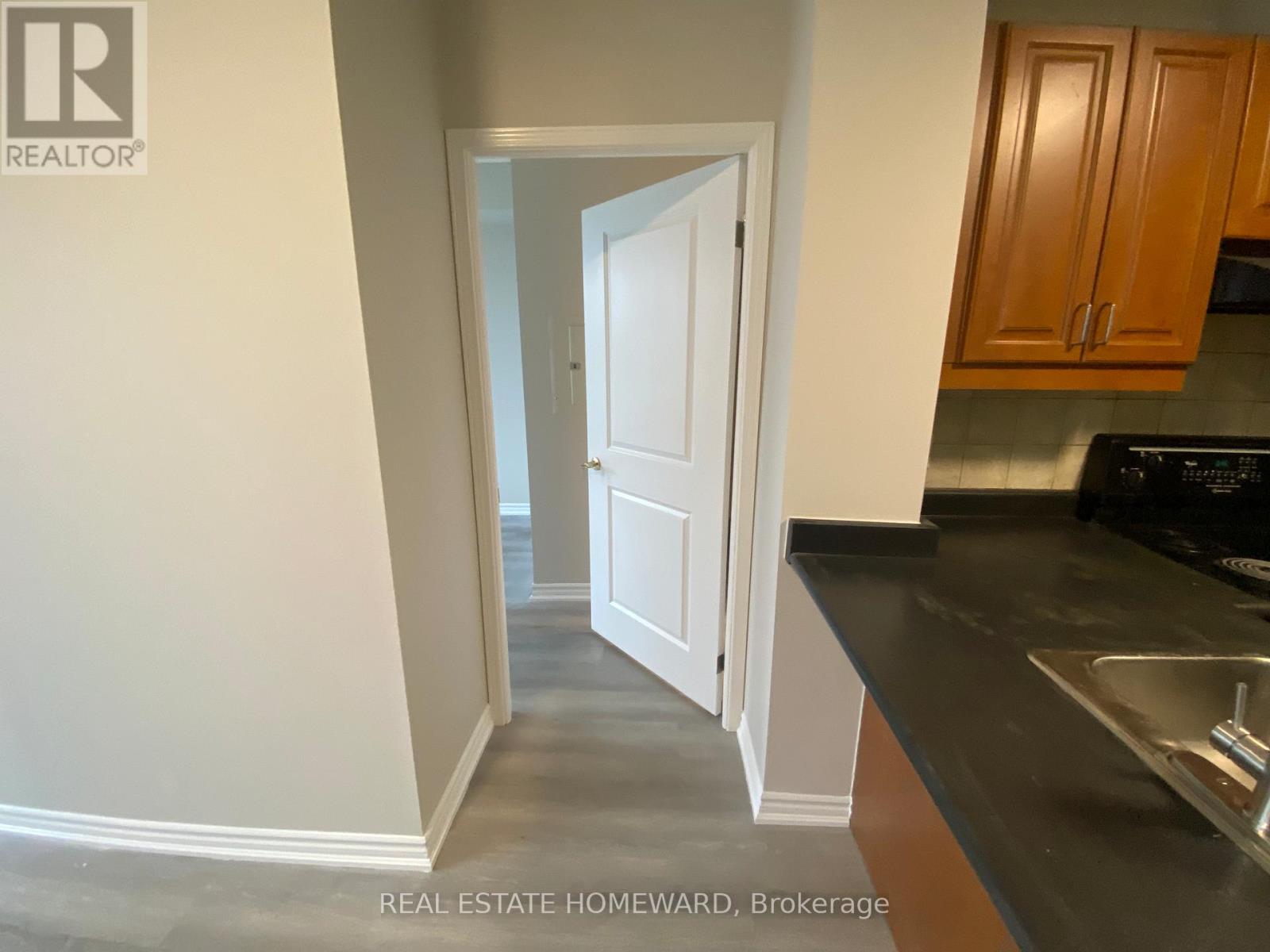 1005 - 28 Byng Avenue, Toronto, Ontario  M2N 7H4 - Photo 12 - C13024576