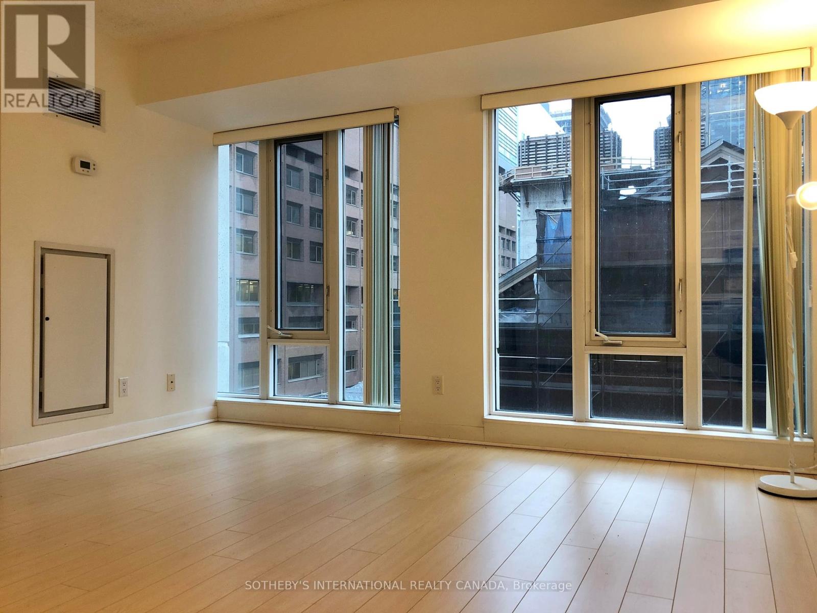 717 - 210 Victoria Street, Toronto, Ontario  M5B 2R3 - Photo 6 - C13024600