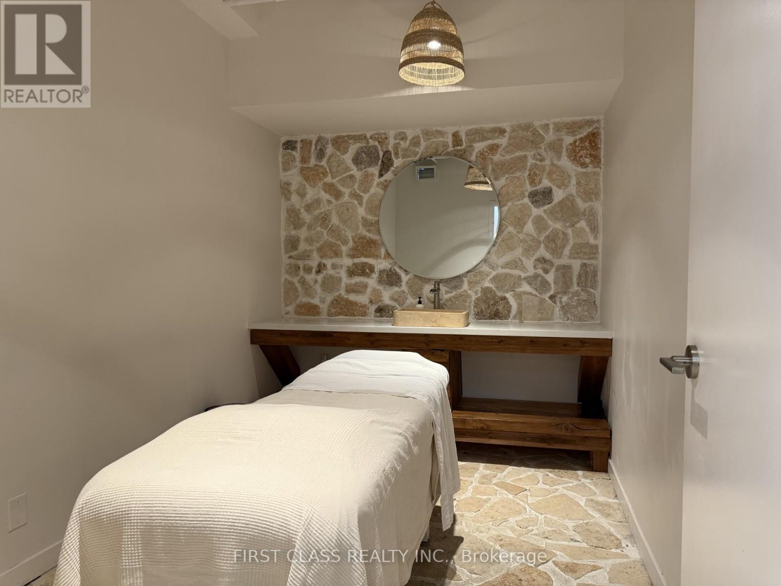 785 Dundas Street W, Toronto, Ontario  M6J 1V2 - Photo 11 - C13024644