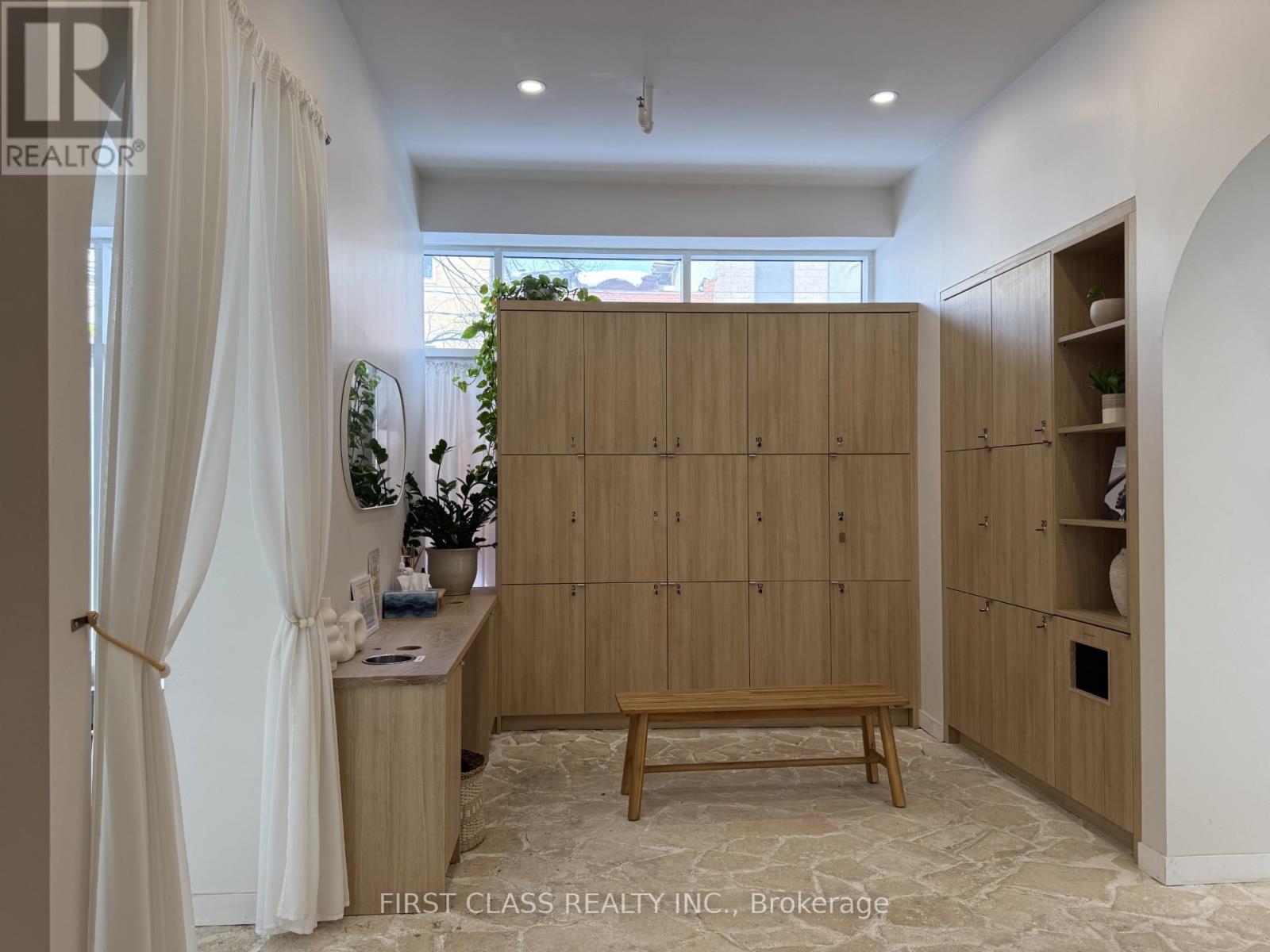 785 Dundas Street W, Toronto, Ontario  M6J 1V2 - Photo 4 - C13024644