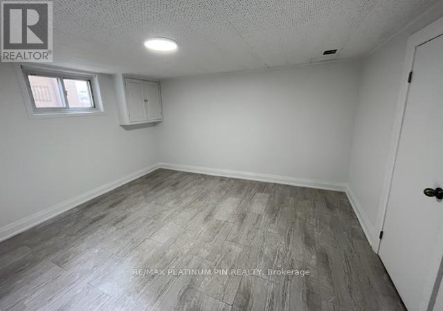 194 Florence Avenue, Toronto, Ontario  M2N 1G4 - Photo 12 - C13024674
