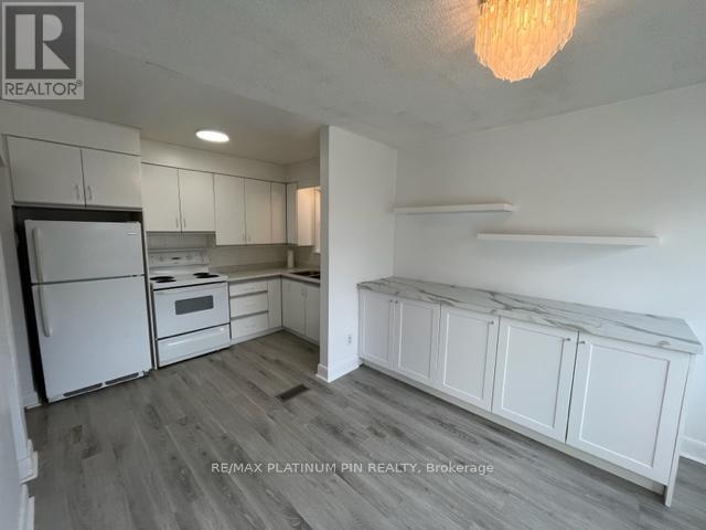 194 Florence Avenue, Toronto, Ontario  M2N 1G4 - Photo 5 - C13024674