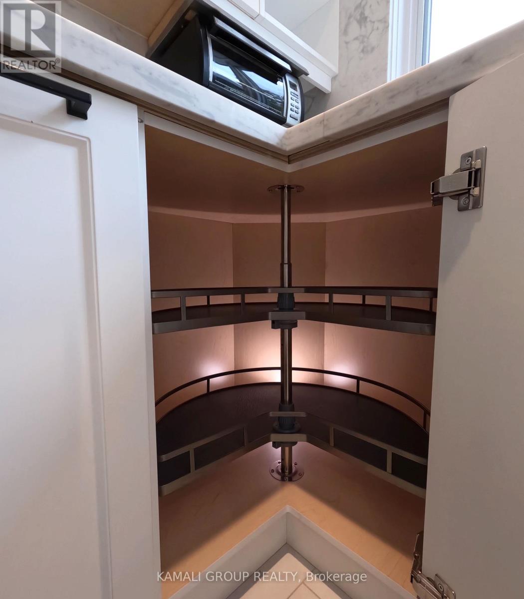 77 Hove Street E, Toronto, Ontario  M3H 4Z2 - Photo 10 - C13024828