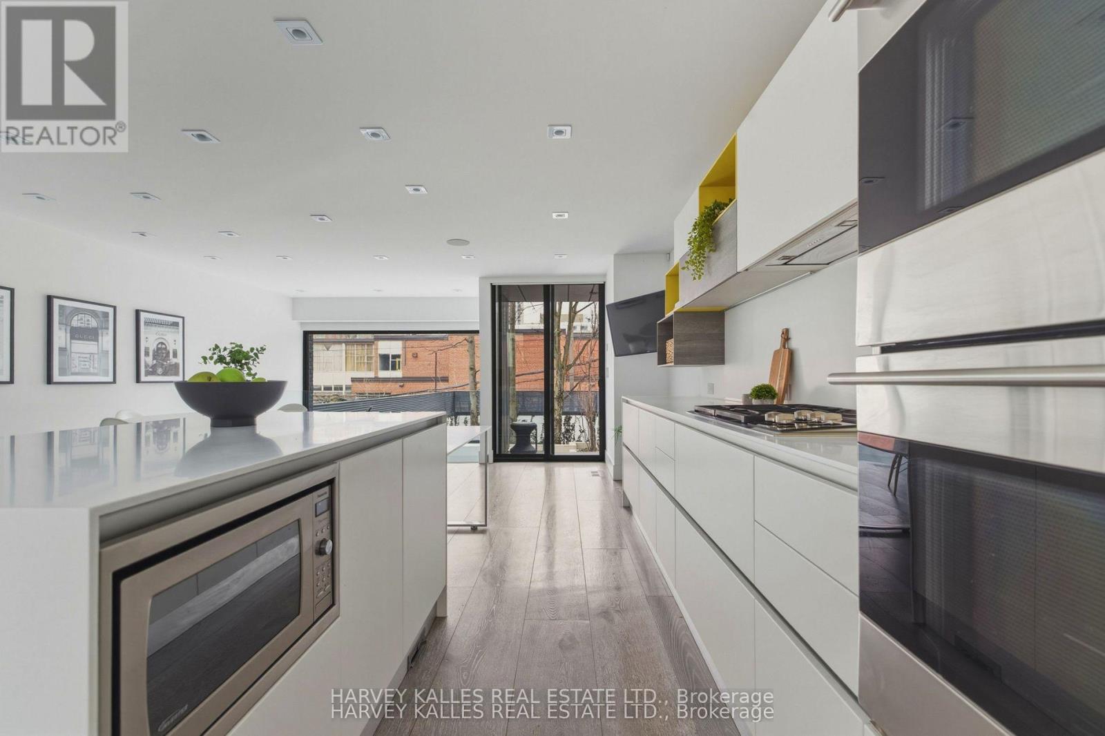 41 Berryman Street, Toronto, Ontario  M5R 1M7 - Photo 10 - C13024834