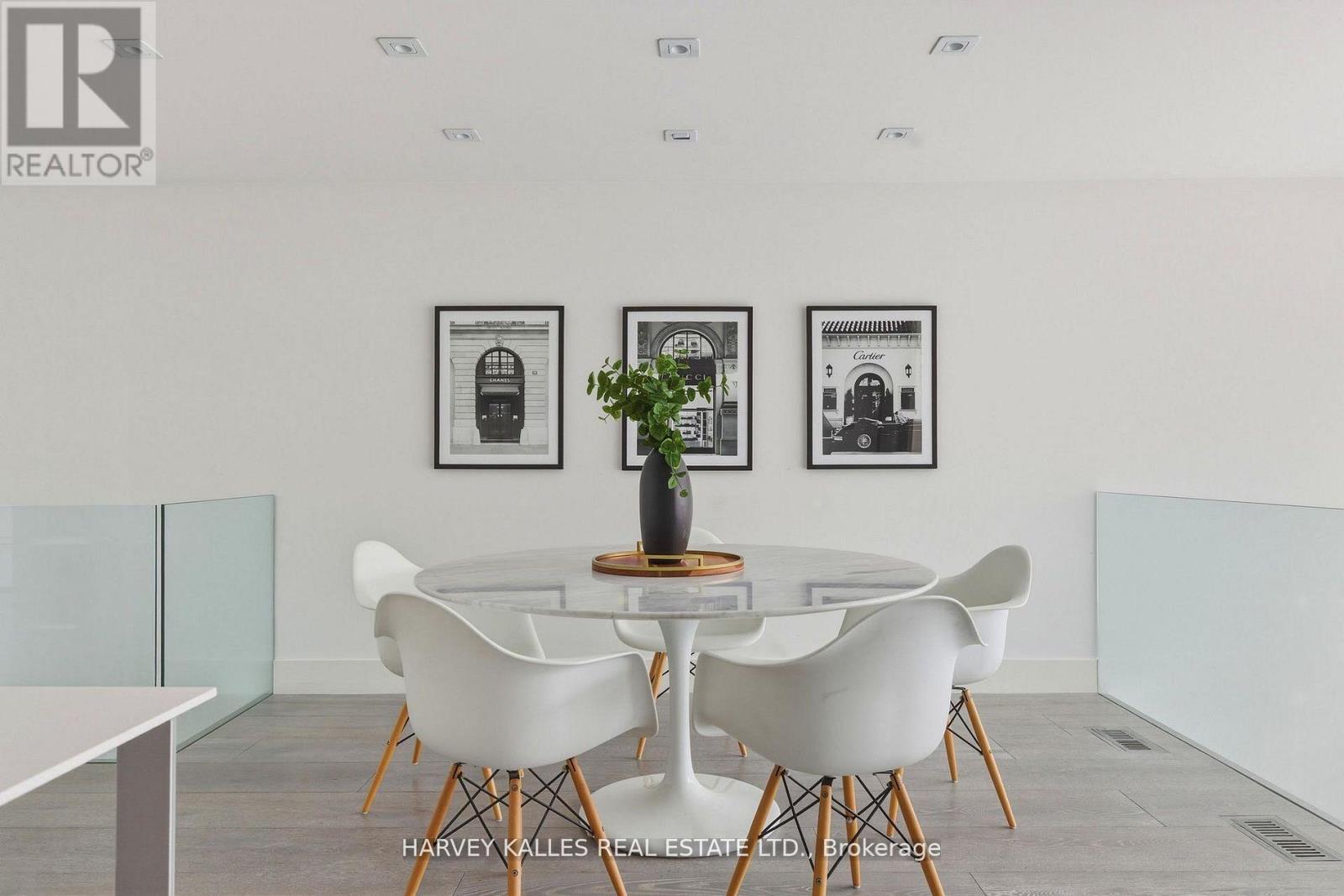 41 Berryman Street, Toronto, Ontario  M5R 1M7 - Photo 12 - C13024834