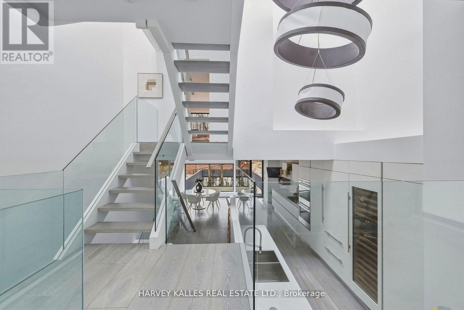 41 Berryman Street, Toronto, Ontario  M5R 1M7 - Photo 18 - C13024834