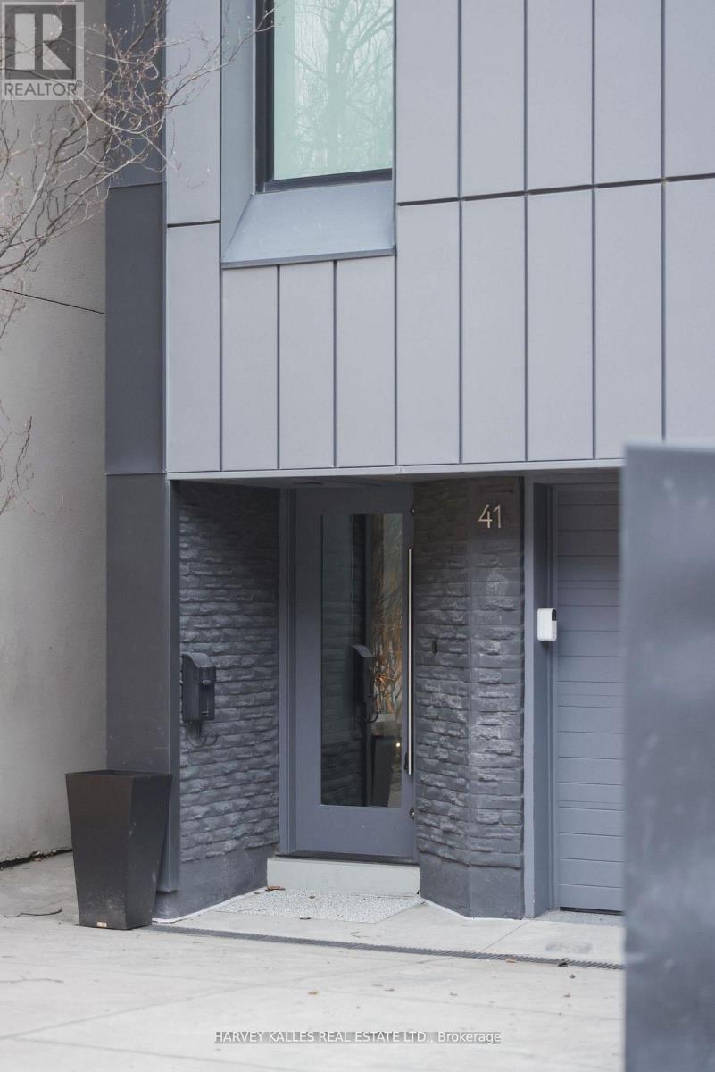 41 Berryman Street, Toronto, Ontario  M5R 1M7 - Photo 3 - C13024834