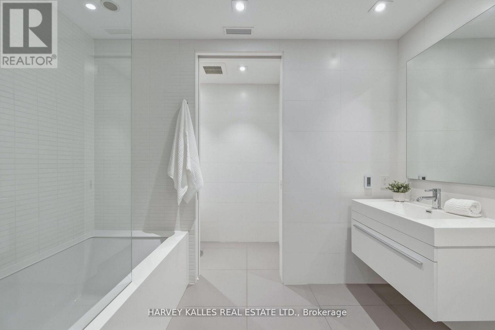 41 Berryman Street, Toronto, Ontario  M5R 1M7 - Photo 40 - C13024834