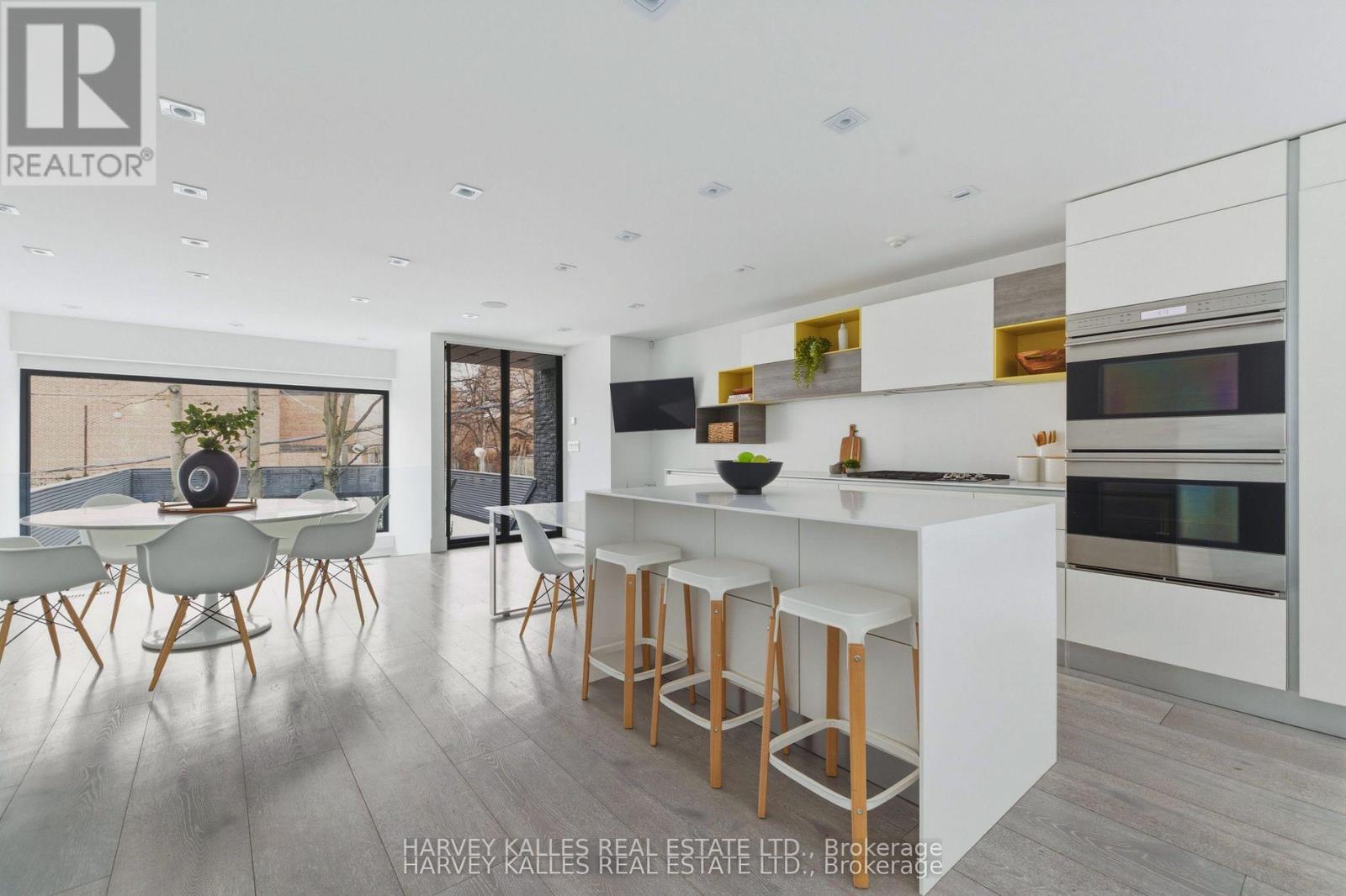 41 Berryman Street, Toronto, Ontario  M5R 1M7 - Photo 5 - C13024834