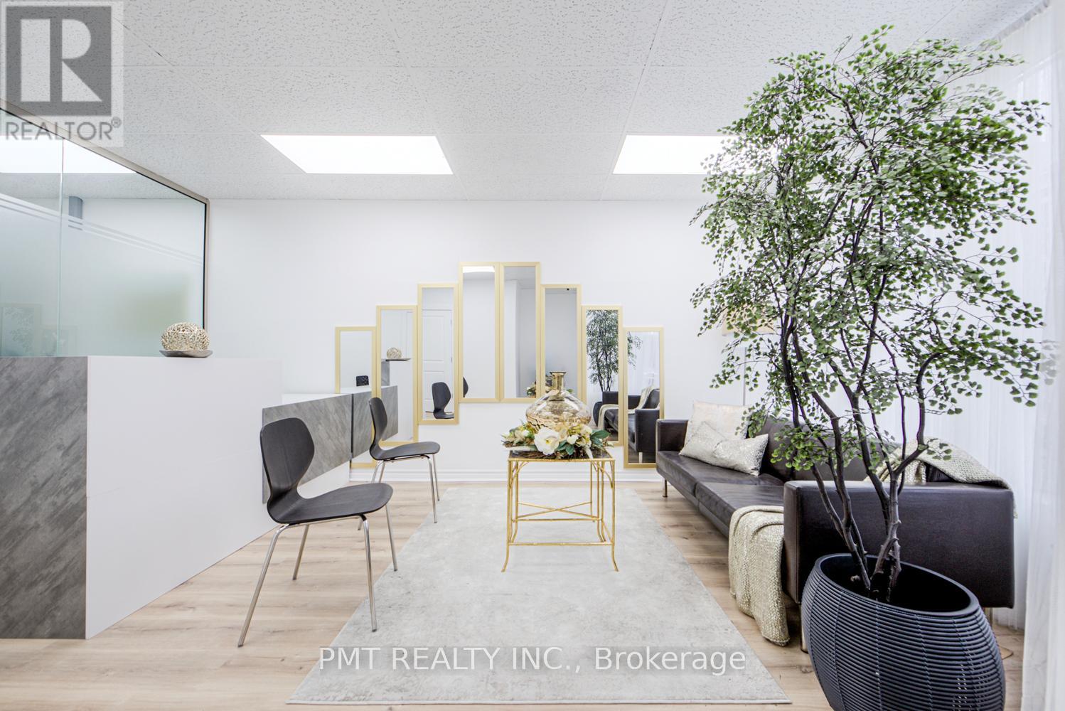 1092 Bathurst Street, Toronto, Ontario  M5R 3G9 - Photo 3 - C13024870