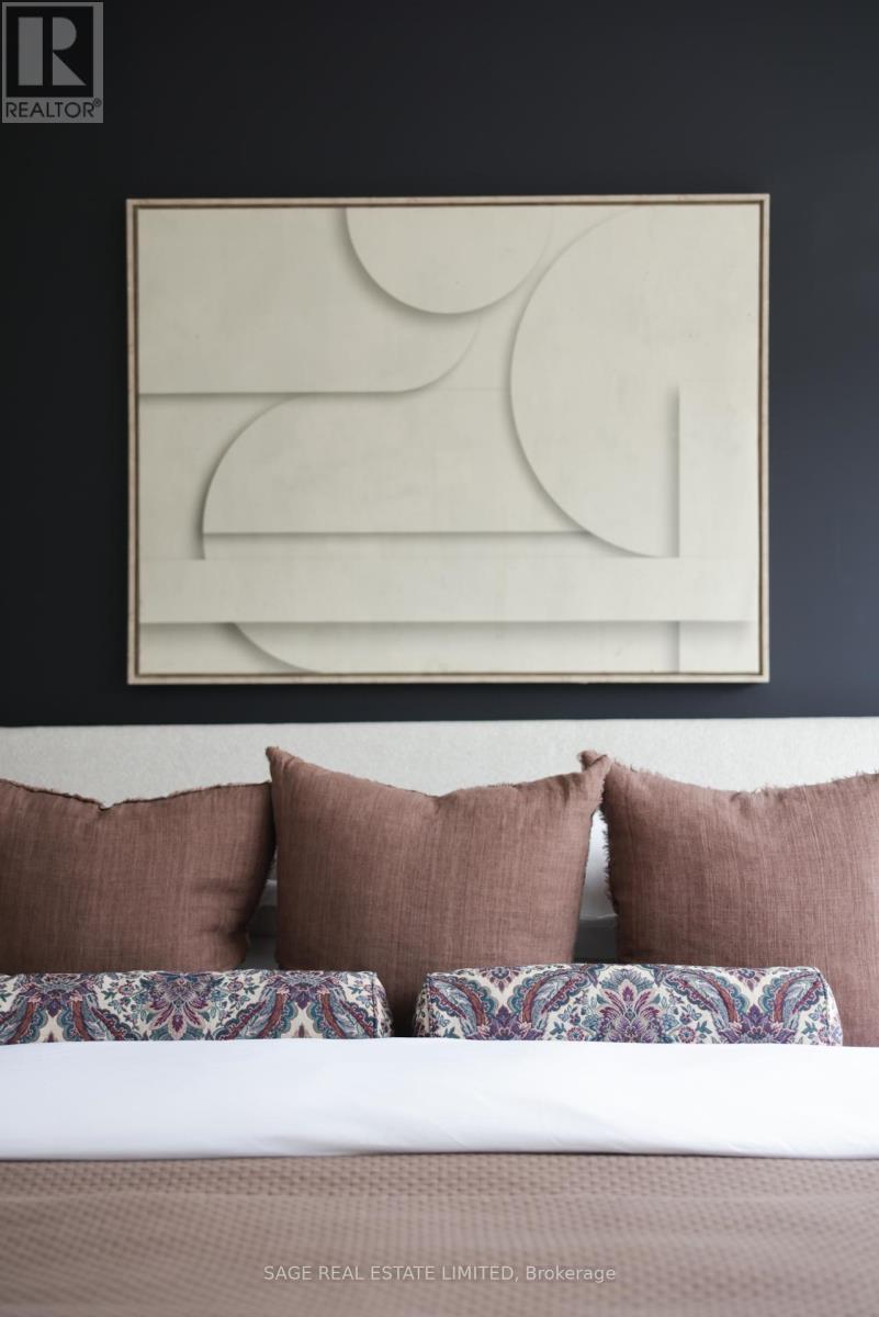 99a Memorial Park Avenue, Toronto, Ontario  M4J 2K1 - Photo 46 - E13024606