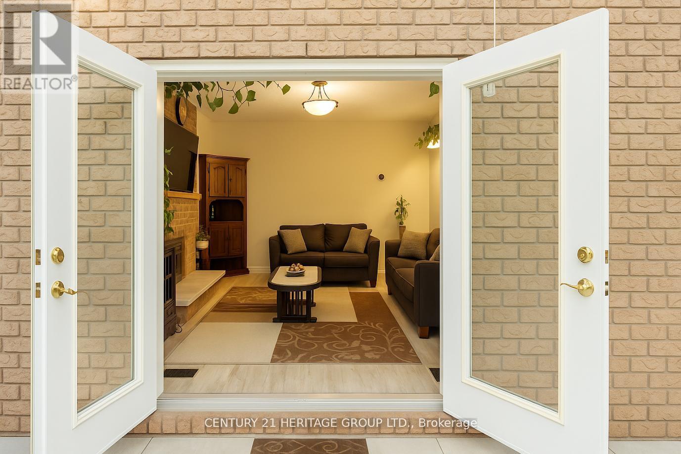 824 Thornton Road N, Oshawa, Ontario  L1J 7N2 - Photo 17 - E13024634