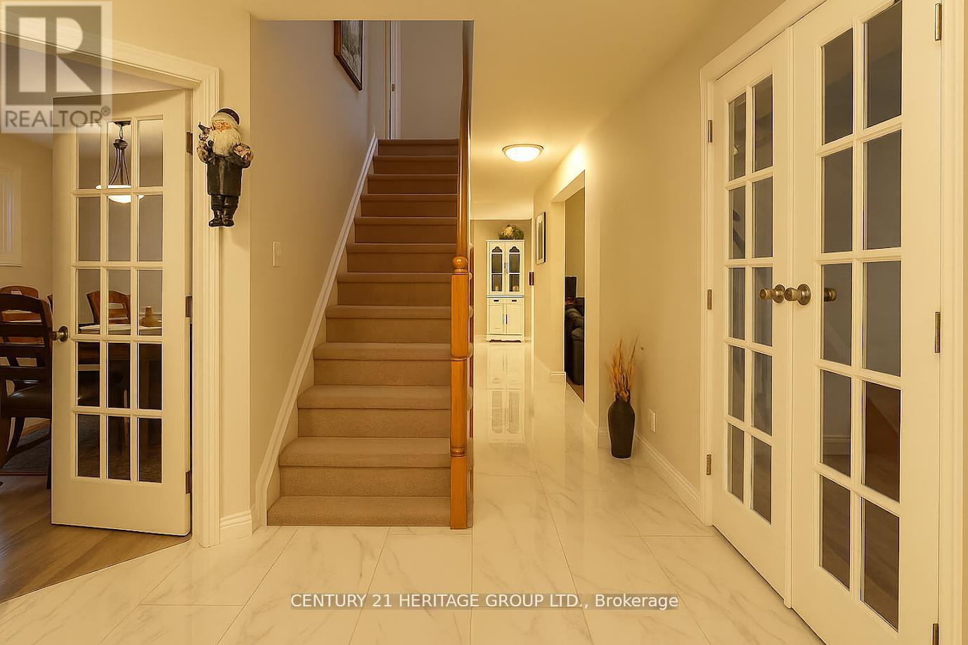 824 Thornton Road N, Oshawa, Ontario  L1J 7N2 - Photo 6 - E13024634