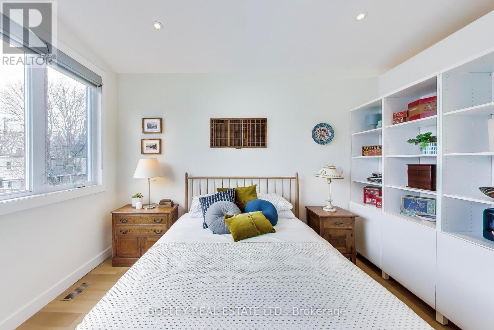 45 Berkshire Avenue, Toronto, Ontario  M4M 2Z6 - Photo 23 - E13024730