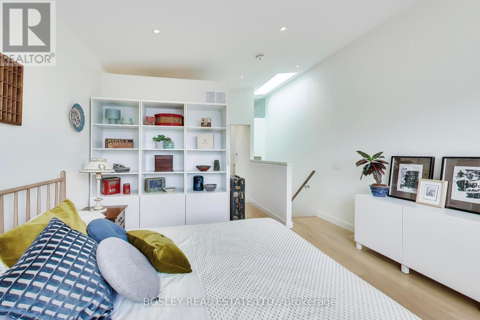 45 Berkshire Avenue, Toronto, Ontario  M4M 2Z6 - Photo 24 - E13024730