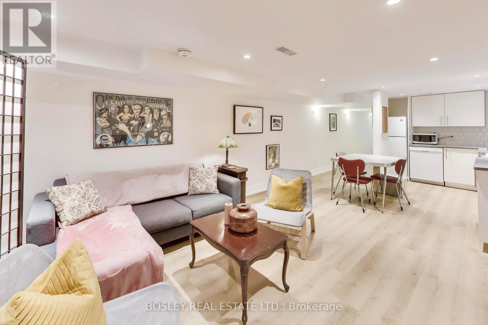 45 Berkshire Avenue, Toronto, Ontario  M4M 2Z6 - Photo 32 - E13024730