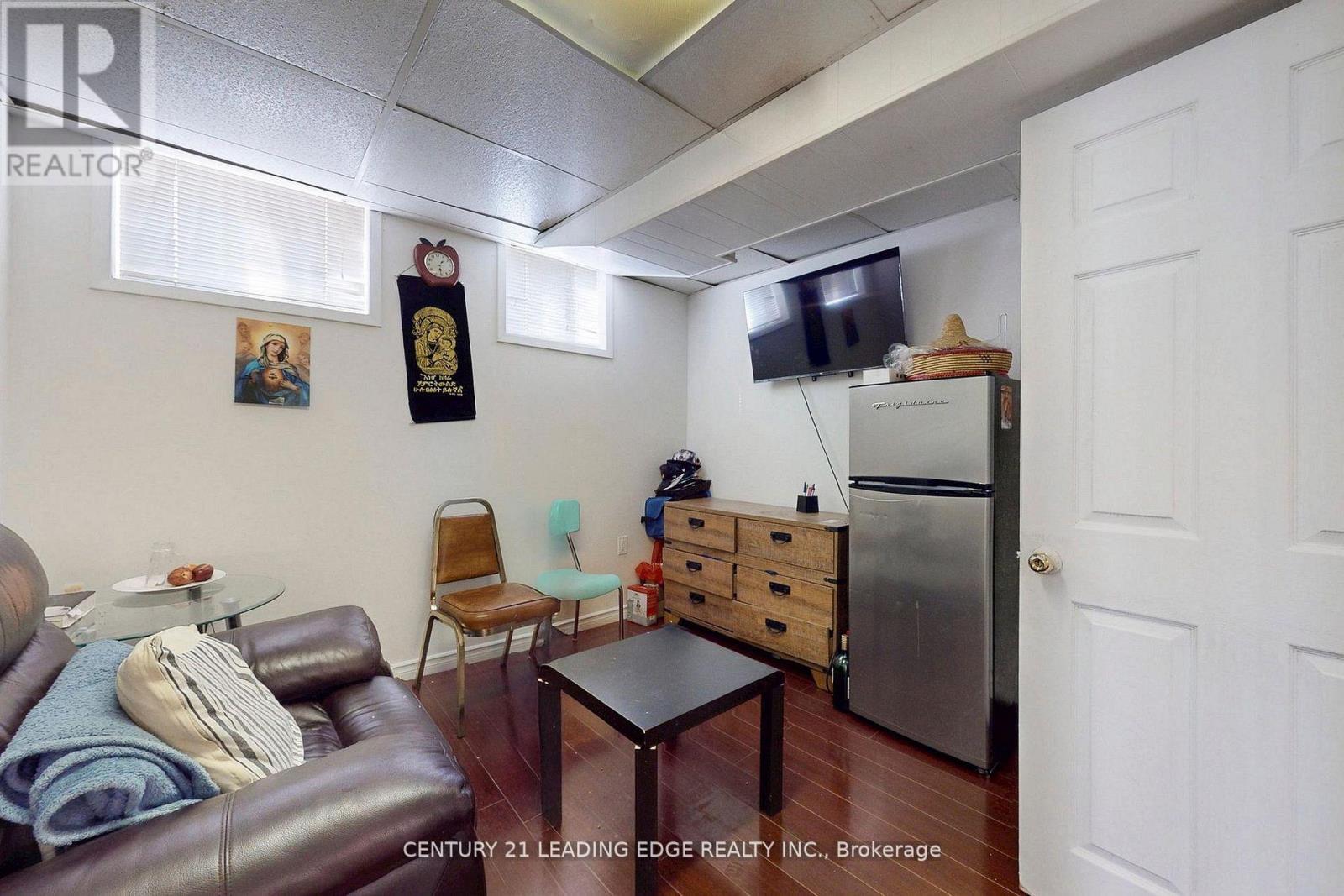 210 Linden Avenue, Toronto, Ontario  M1K 3H8 - Photo 26 - E13024744