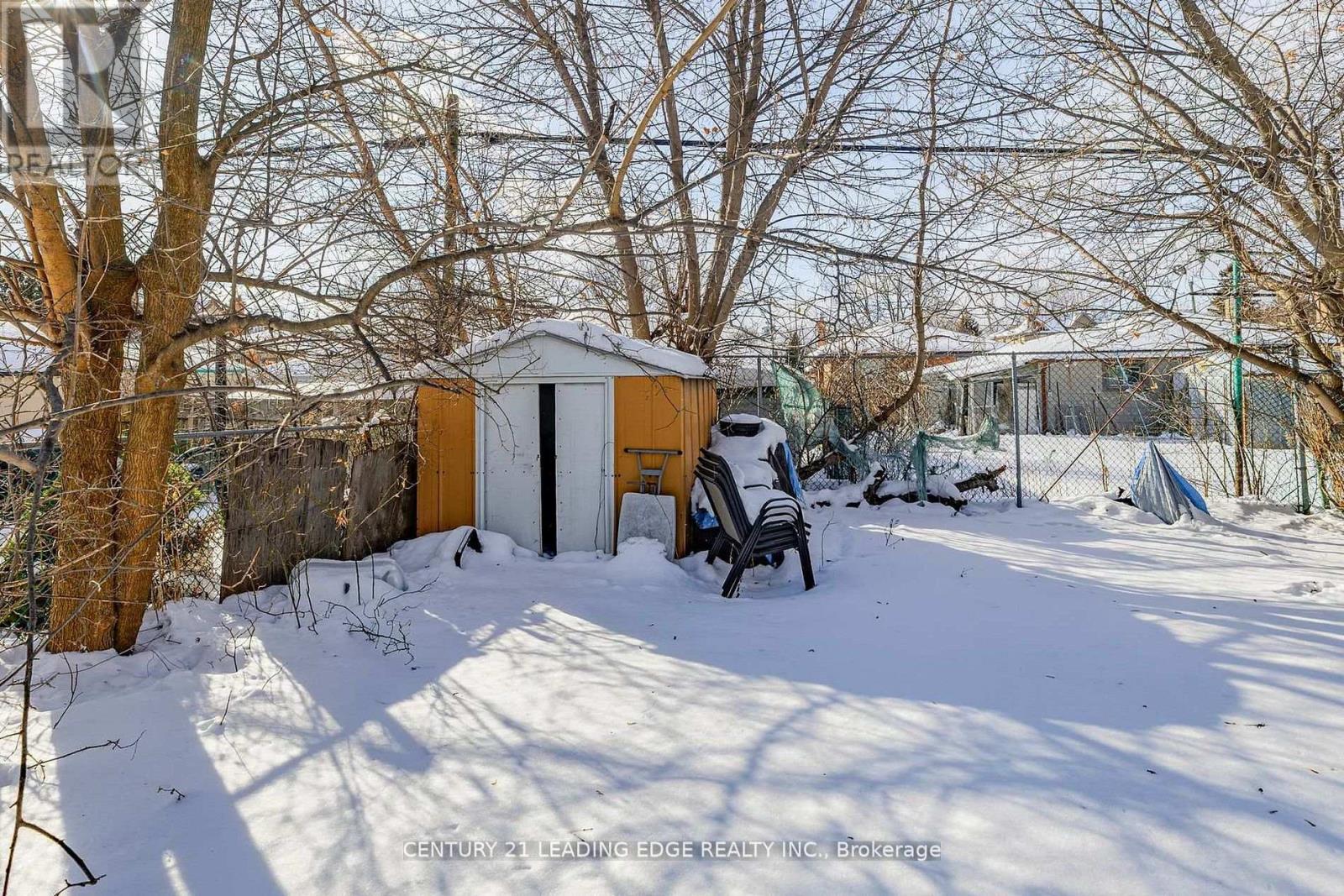210 Linden Avenue, Toronto, Ontario  M1K 3H8 - Photo 49 - E13024744