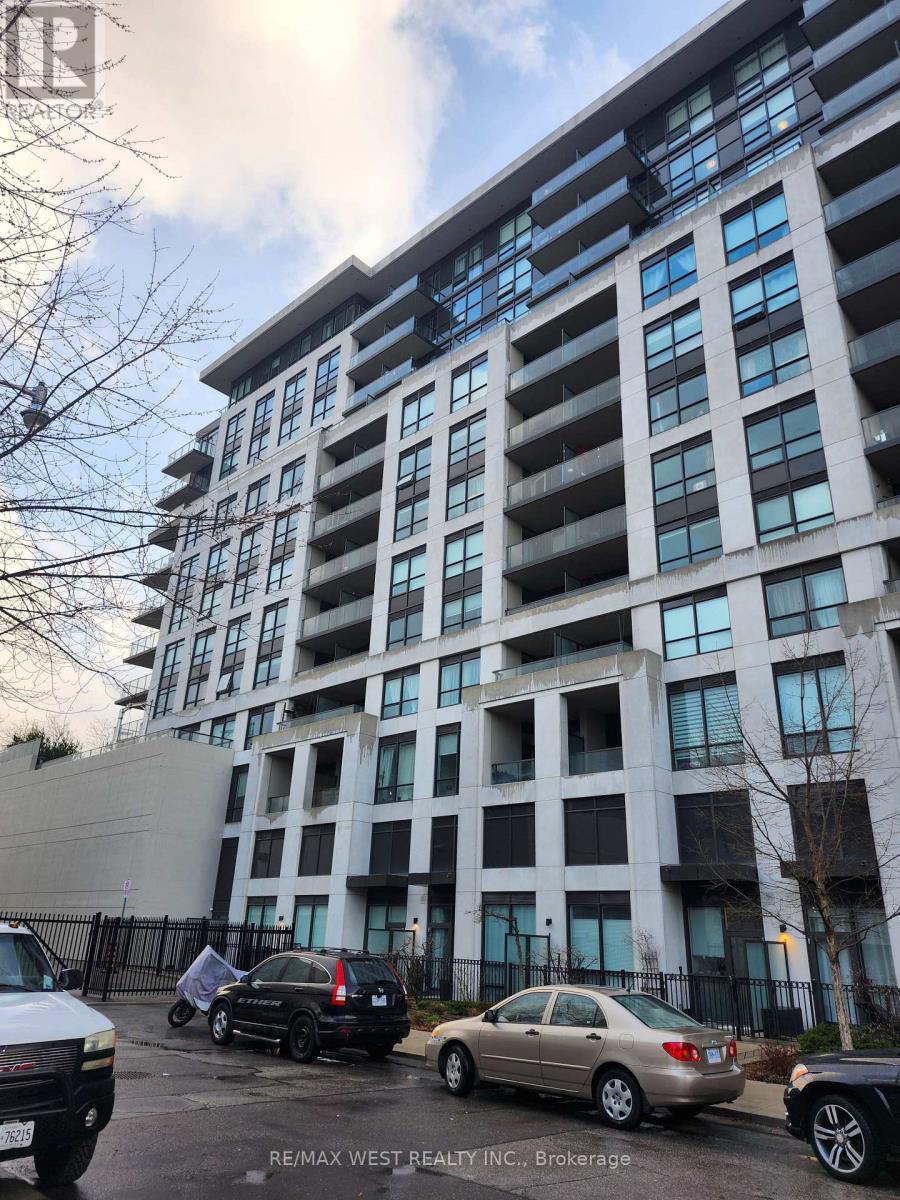 426 - 8 Trent Avenue, Toronto, Ontario  M4C 0A6 - Photo 2 - E13024866