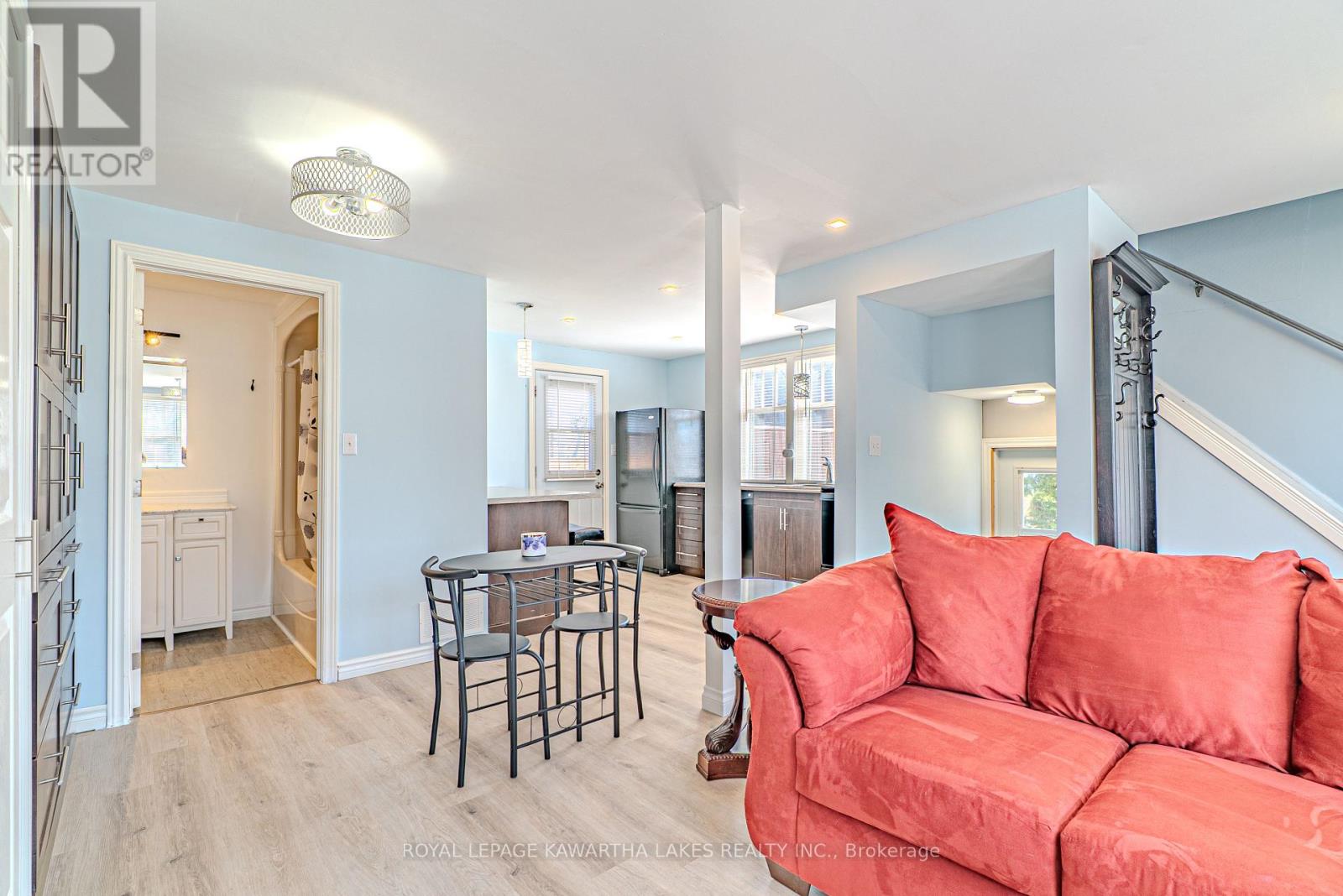 54 Glenelg Street W, Kawartha Lakes, Ontario  K9V 2V2 - Photo 13 - X12691070