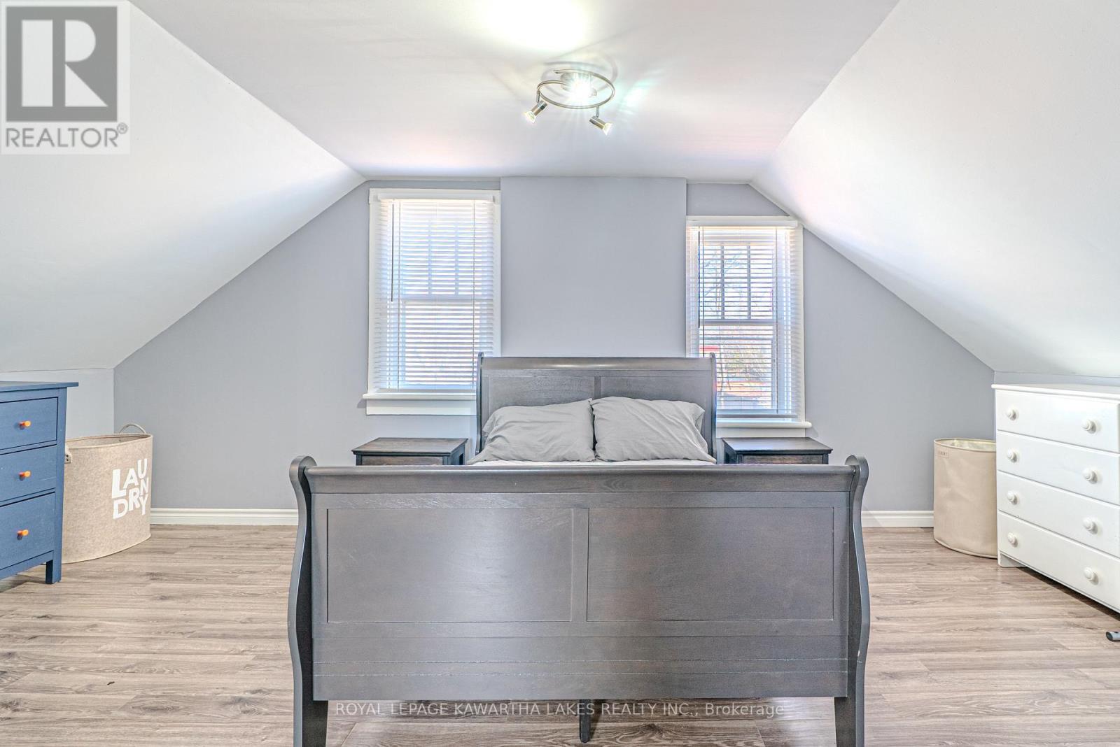 54 Glenelg Street W, Kawartha Lakes, Ontario  K9V 2V2 - Photo 23 - X12691070