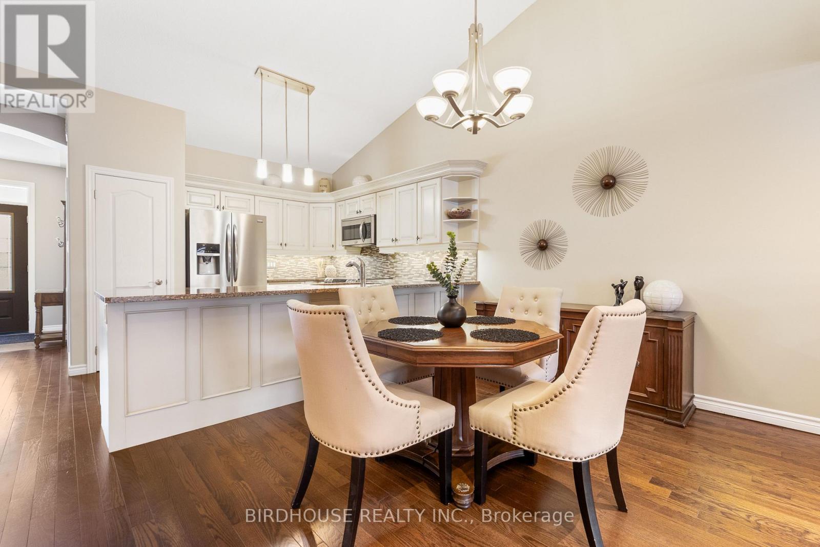 78 Chadwin Drive, Kawartha Lakes, Ontario  K9V 0E9 - Photo 13 - X12729632