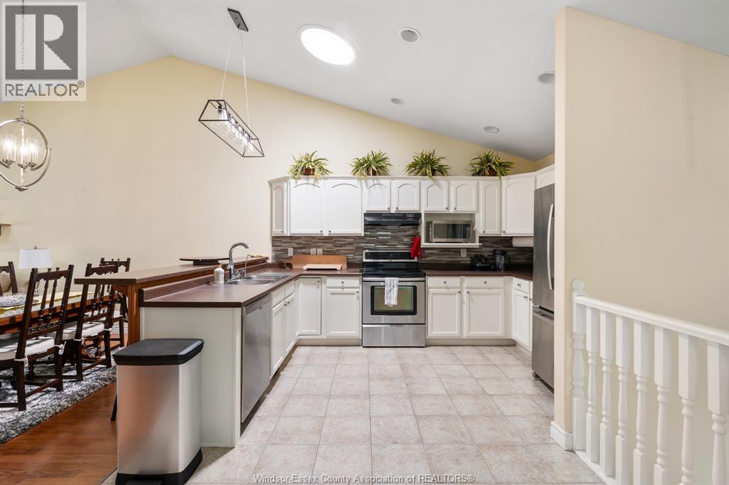 56 Anfred Street, Leamington, Ontario  N8H 5L3 - Photo 8 - 26008747