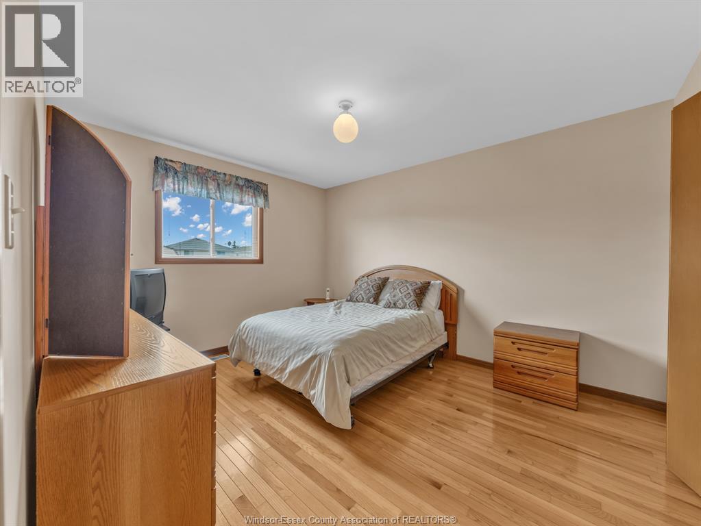 2621 Allyson Avenue, Windsor, Ontario  N8W 5N7 - Photo 14 - 26008698