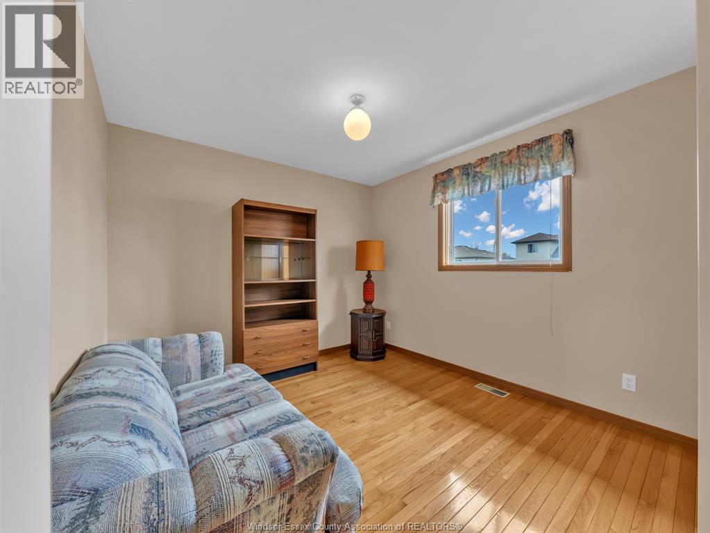 2621 Allyson Avenue, Windsor, Ontario  N8W 5N7 - Photo 17 - 26008698