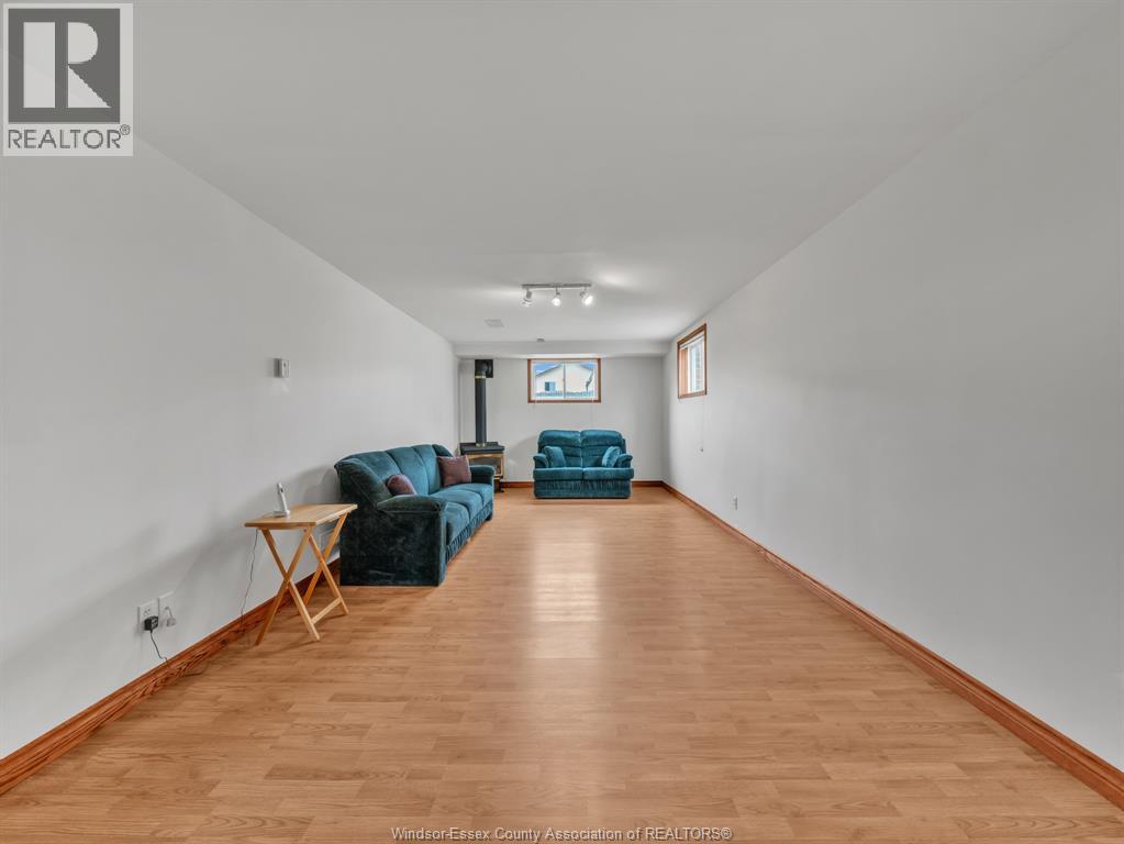 2621 Allyson Avenue, Windsor, Ontario  N8W 5N7 - Photo 21 - 26008698