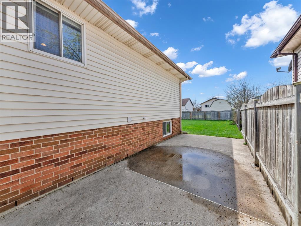 2621 Allyson Avenue, Windsor, Ontario  N8W 5N7 - Photo 28 - 26008698