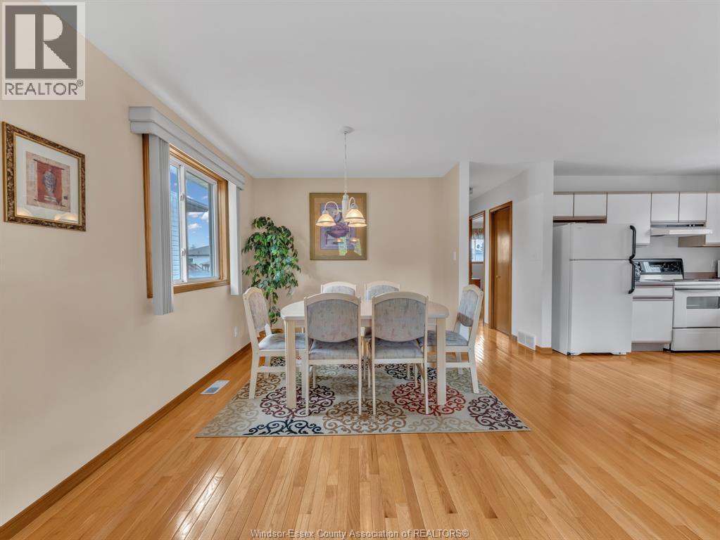 2621 Allyson Avenue, Windsor, Ontario  N8W 5N7 - Photo 7 - 26008698