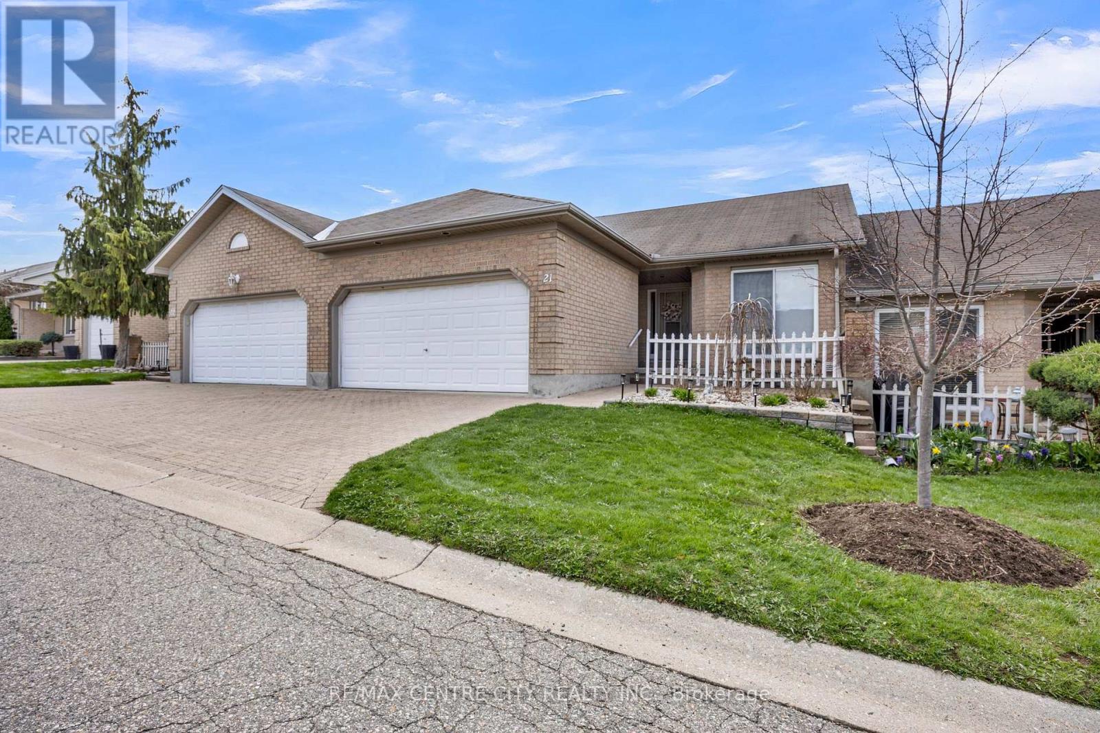 21 - 861 Shelborne Street