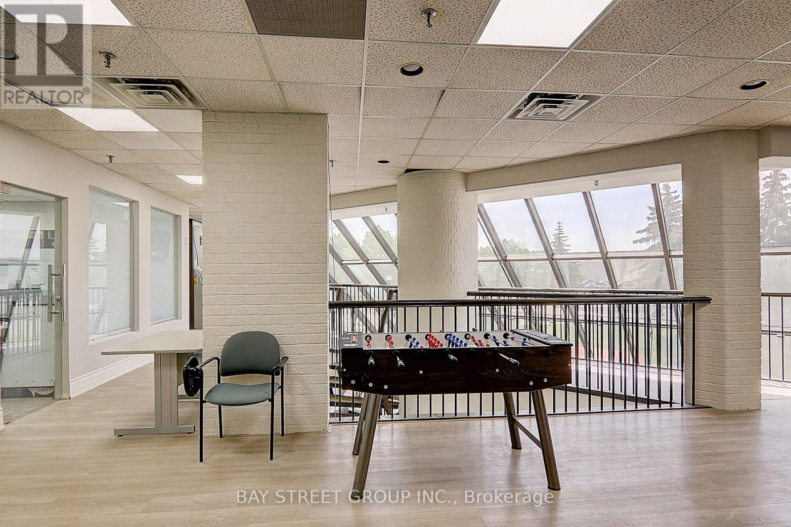 2nd A - 20 East Beaver Creek Road, Richmond Hill, Ontario  L4B 1G6 - Photo 5 - N13024552