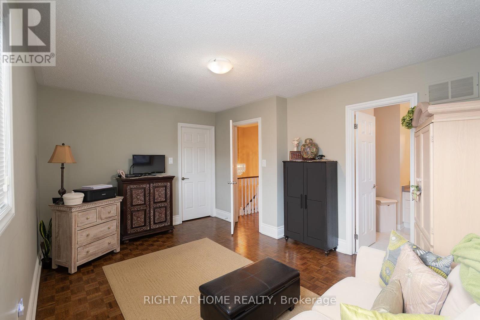 104 Pinedale Gate, Vaughan, Ontario  L4L 8X3 - Photo 24 - N13024564