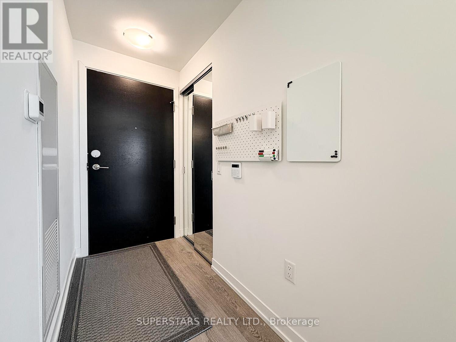 1609e - 8868 Yonge Street, Richmond Hill, Ontario  L4C 1Z8 - Photo 2 - N13024860