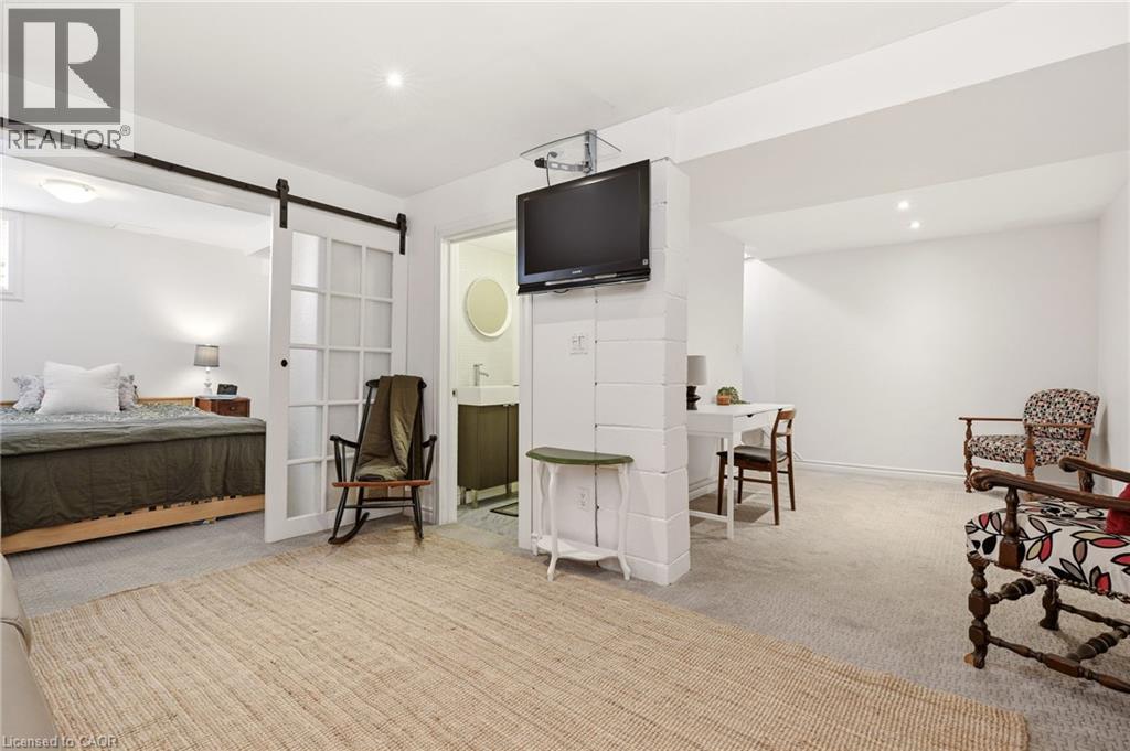 7 Central Park Avenue, Dundas, Ontario  L9H 2M5 - Photo 39 - 40822532