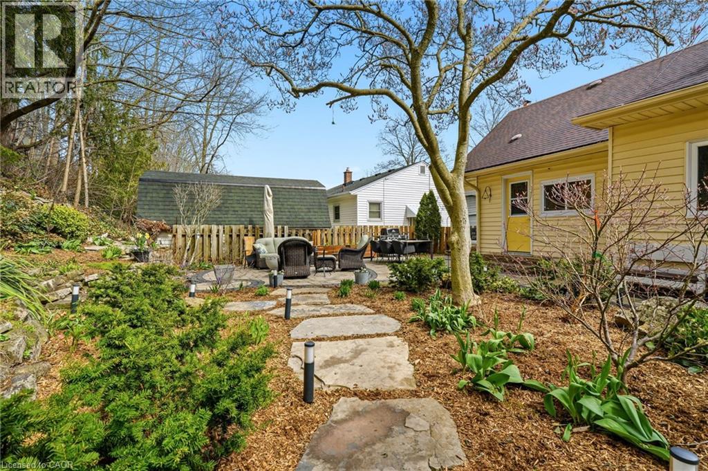 7 Central Park Avenue, Dundas, Ontario  L9H 2M5 - Photo 48 - 40822532